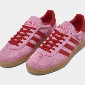 adidas women’s 8.5 Pink and Red Suede Spezial Sneakers